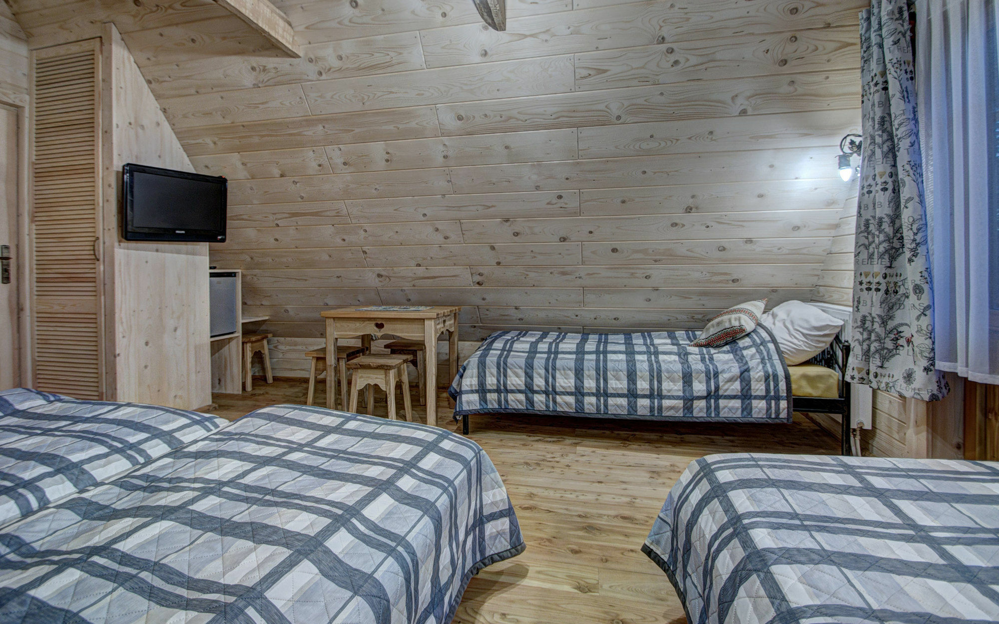Pokoje Goscinne Swiatlomir Zakopane Buitenkant foto
